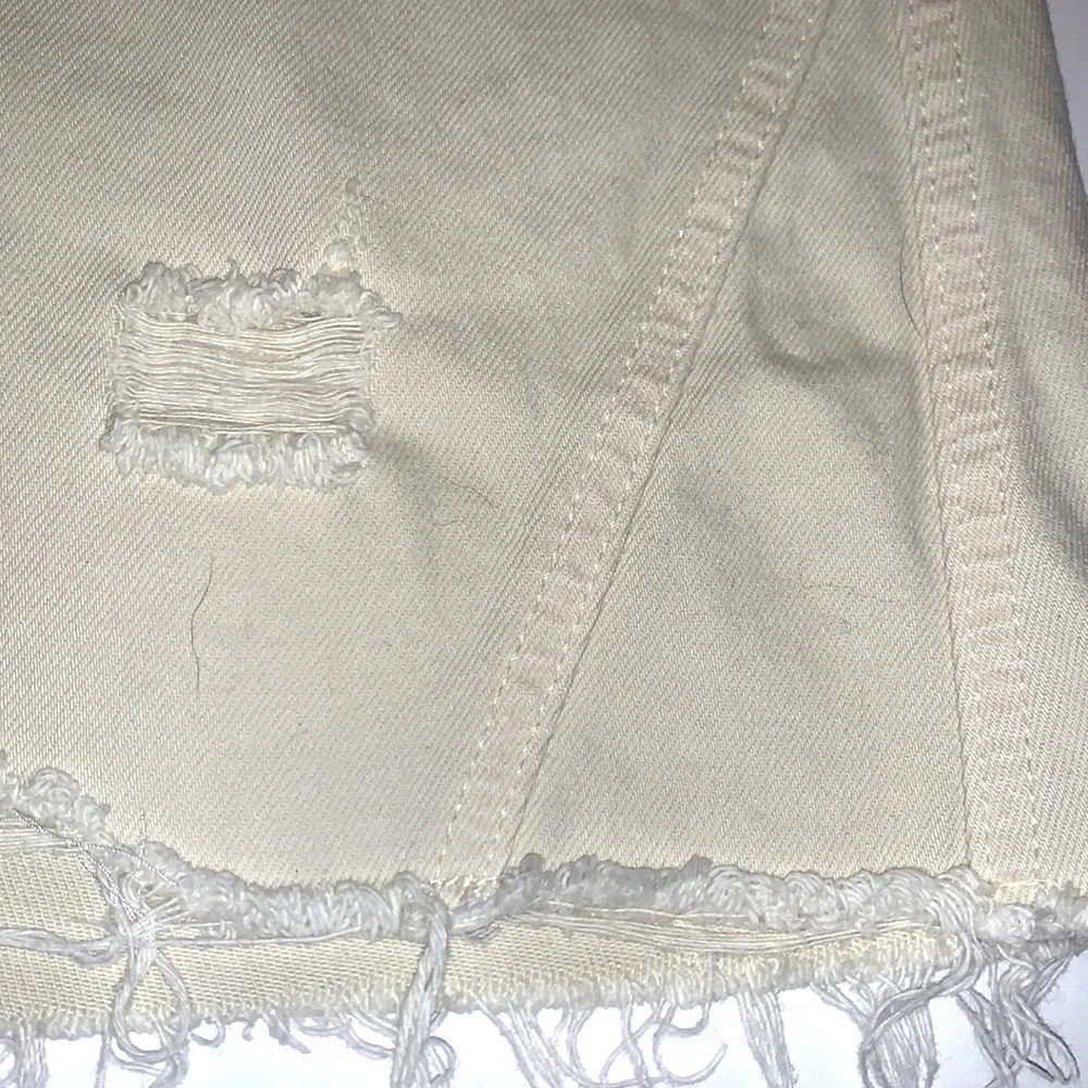 We the Free 29 ivory BOHO distressed button fly fringe hem denim jean mini skirt